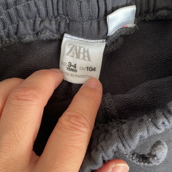 Zara Dark Gray Joggers - Picture 2 of 3